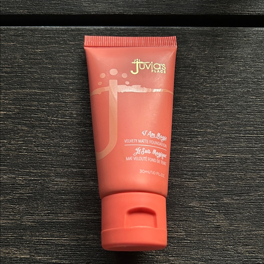 Juvia's Place I Am Magic Foundation in savanna 440